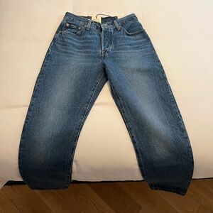 Brand new women’s 501 Levi’s
